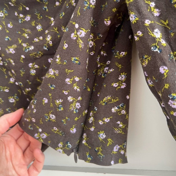 OAK + FORT Brown Floral Long Sleeve Top size M - Picture 6 of 6